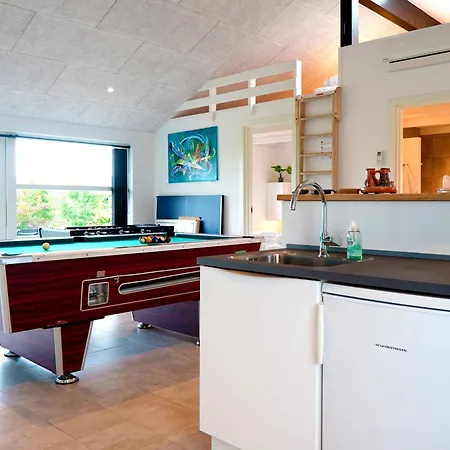 Luxurious Summer House With Space For Relaxation *