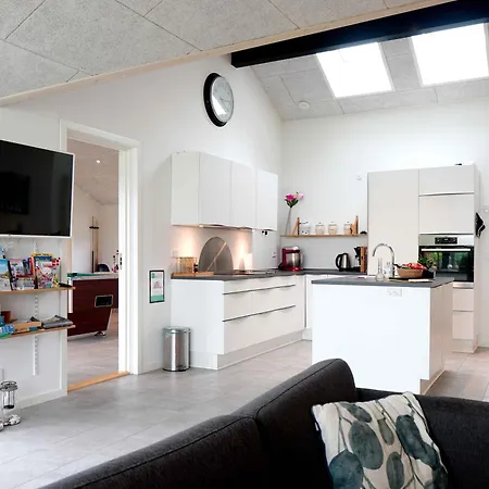 Luxurious Summer House With Space For Relaxation Holiday home Haderslev