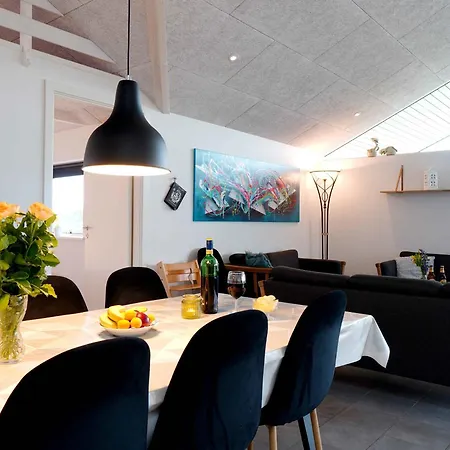 Luxurious Summer House With Space For Relaxation Ferienhaus *